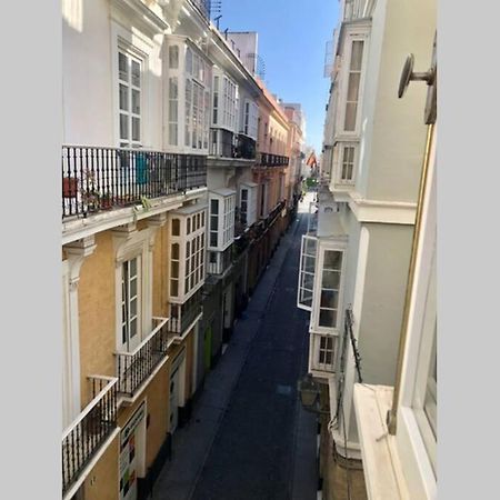 Gatu Premium Villa Libertad, Preferente Mayores De 25 Anos Y Familias Cádiz Exteriér fotografie